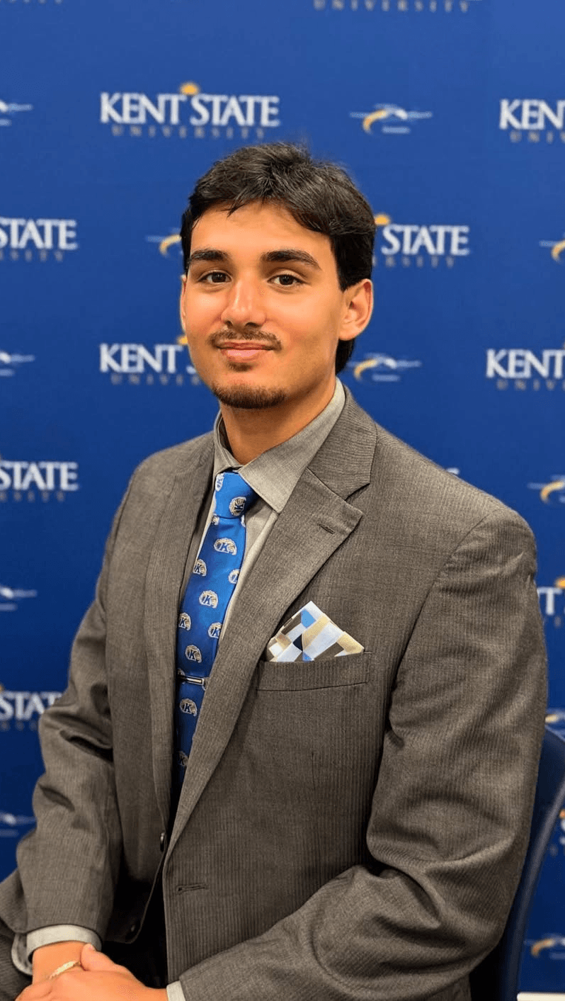 Linus Vazquez, Team Captain